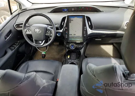 2022 Toyota Prius Prime Le z USA, uszkodzony, nr VIN JTDKAMFP6N3211615
